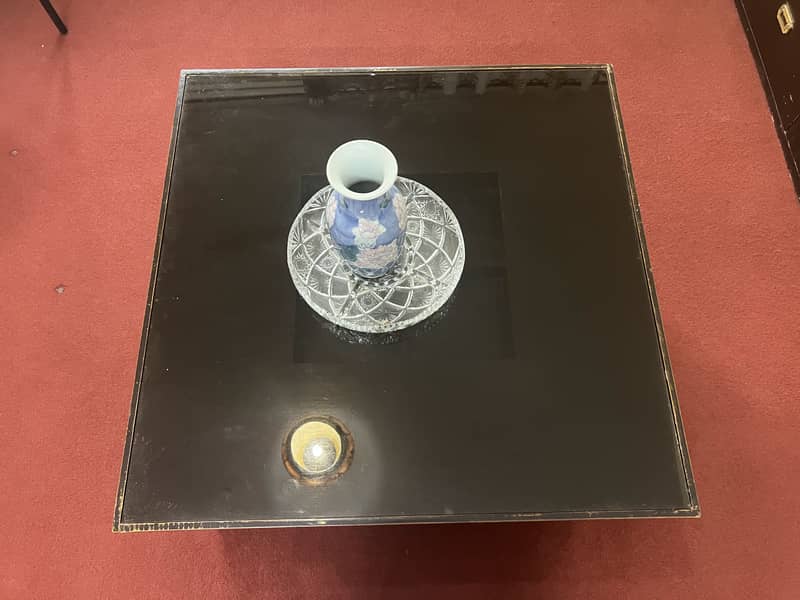 Centre table with 2 side tables 4