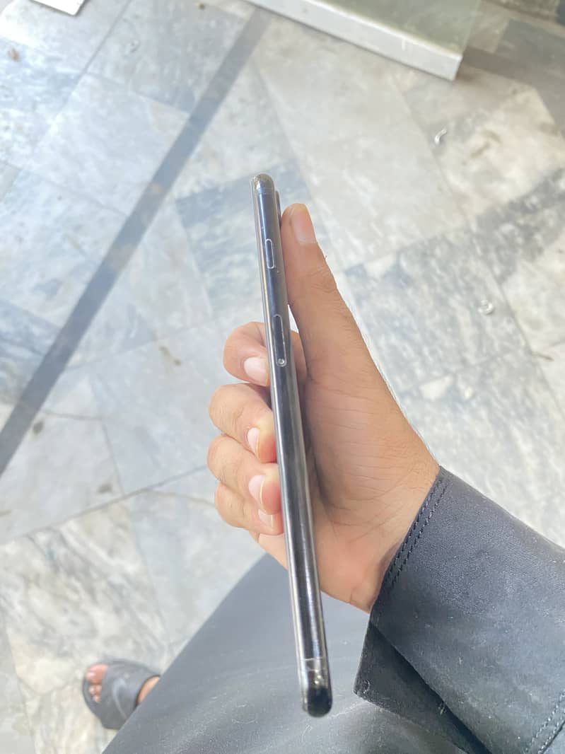 Apple iPhone 7 Plus 2
