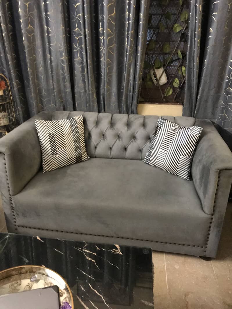 4pc sofa set 4