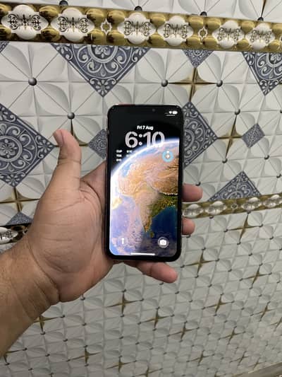 Iphone 11pro PTA 256gb
