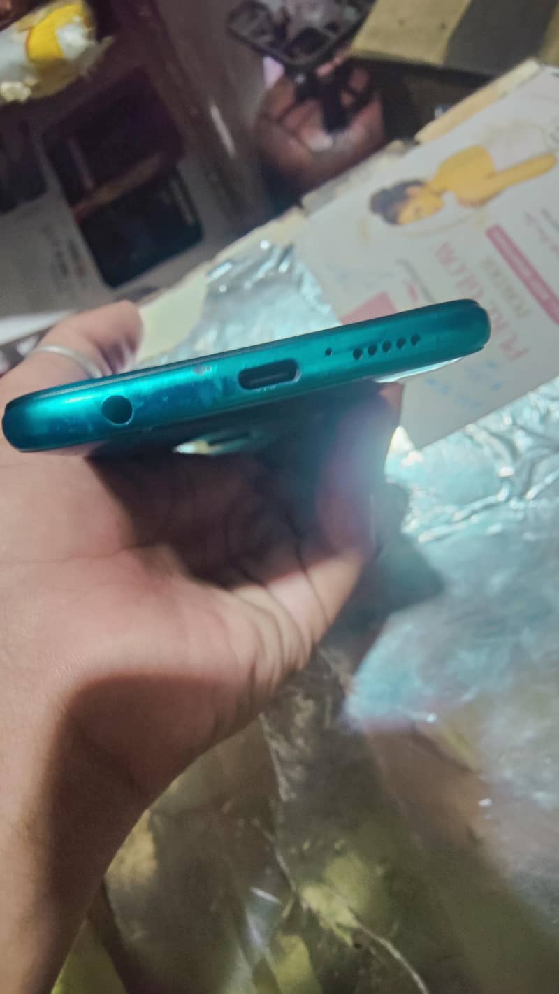 Xiaomi Redmi Note 9S 1
