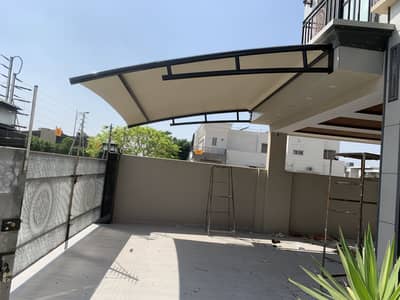 Car parking shades