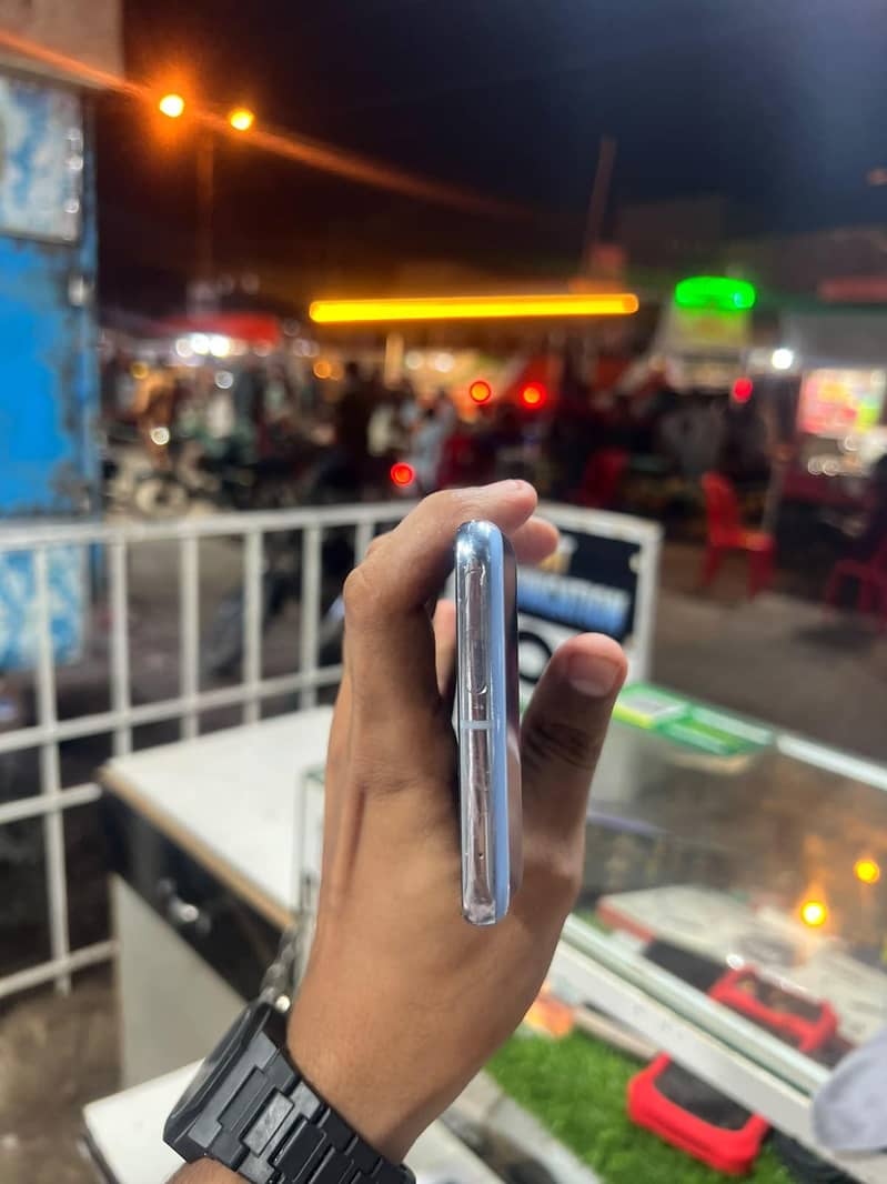 Google Pixel 8 Pro 2