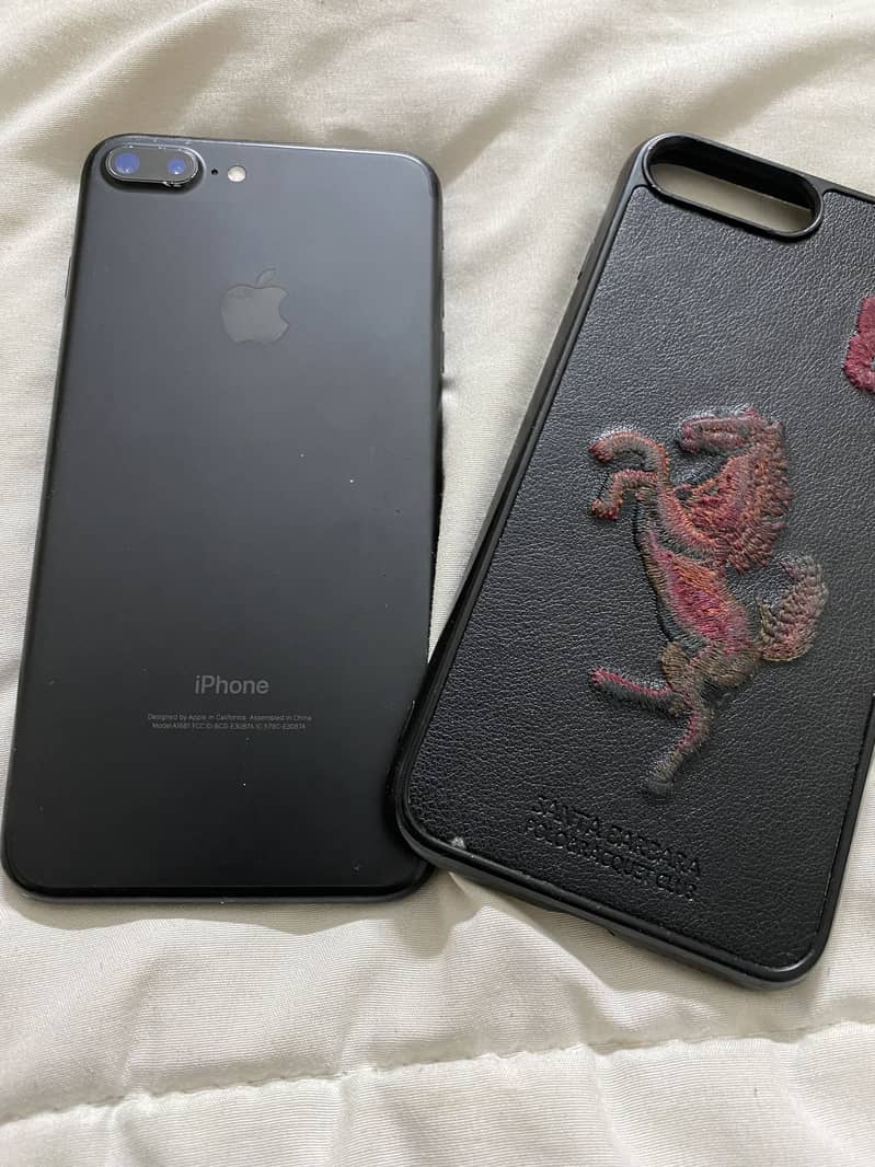 Apple iPhone 7 Plus 1