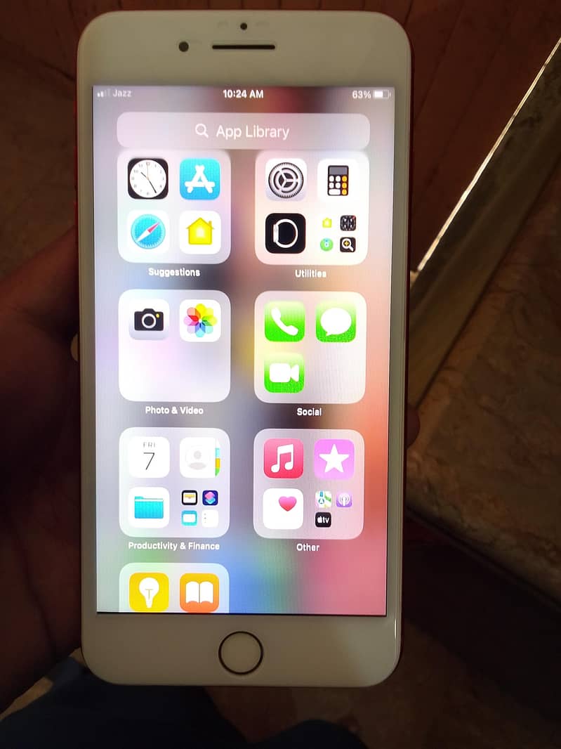 Apple iPhone 7 Plus 1