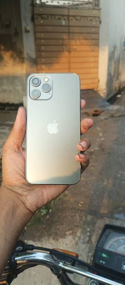 Apple iPhone 12 Pro Max