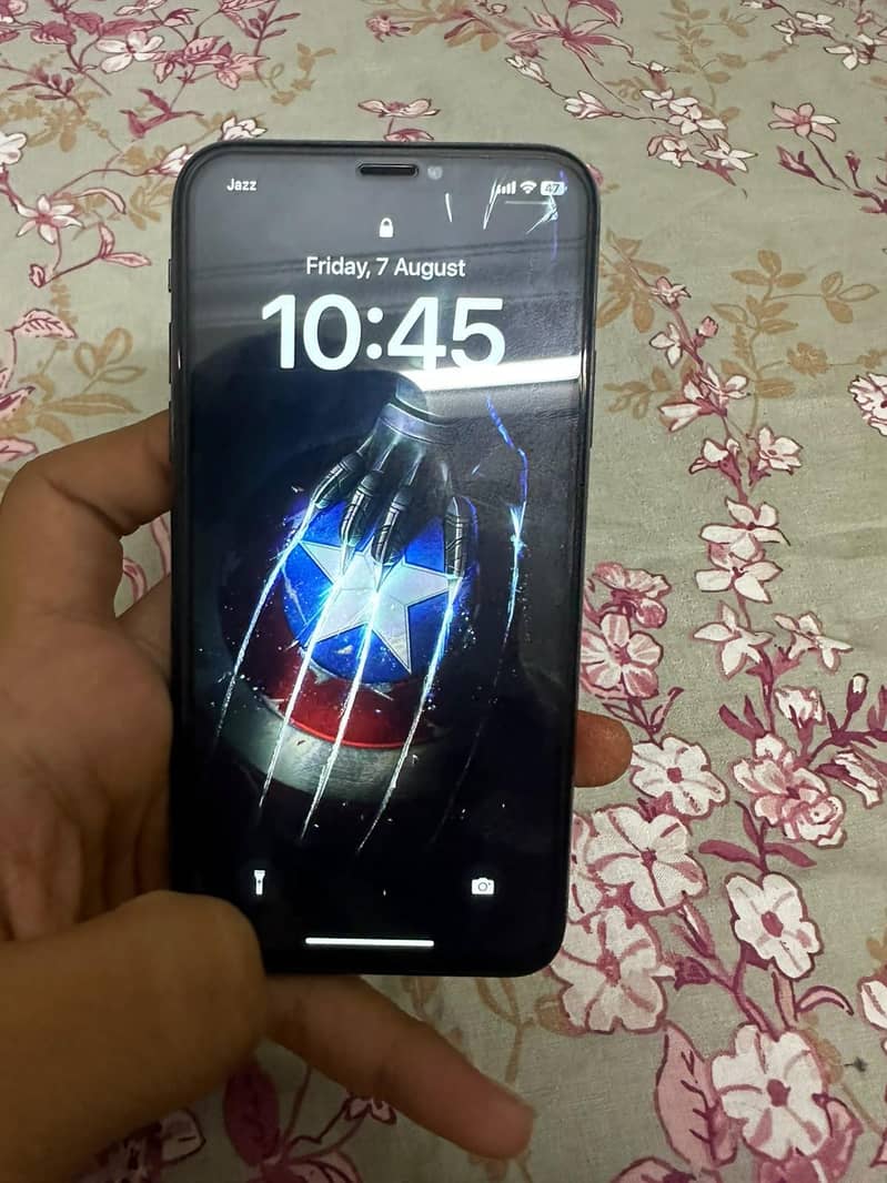 Apple iPhone X 3