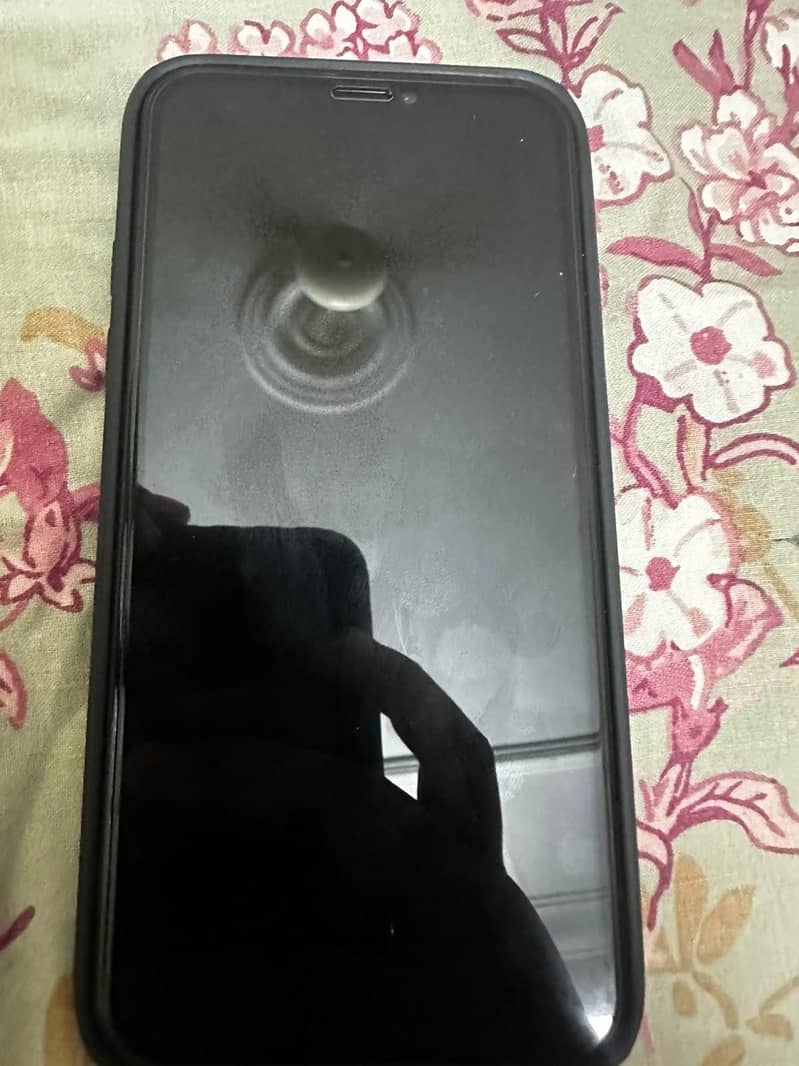 Apple iPhone X 4