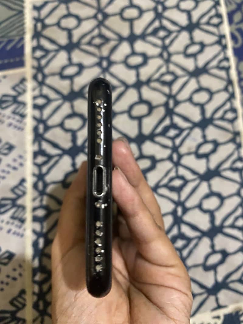 Apple iPhone 7 2