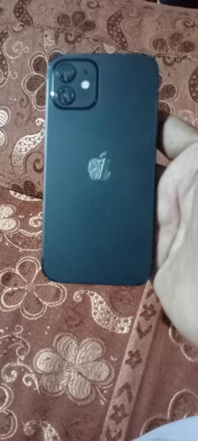 Apple iPhone 12