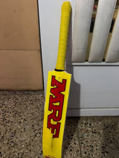 brand new bat MRF