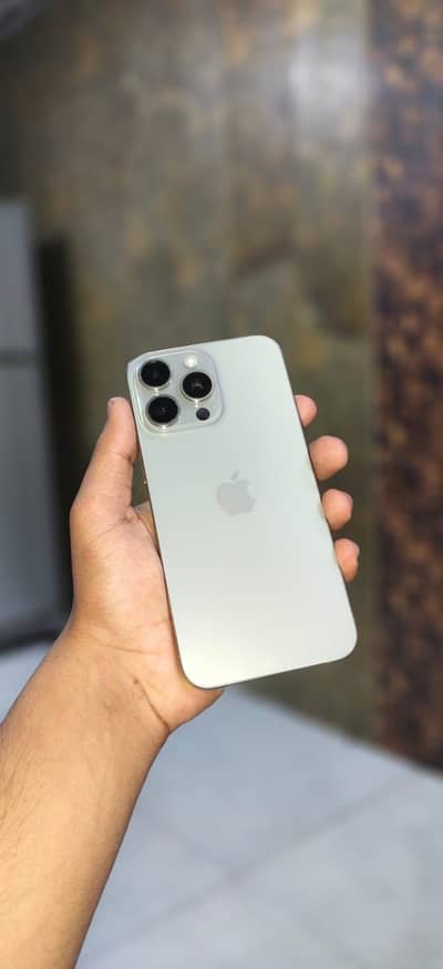 Apple iPhone 15 Pro Max jv