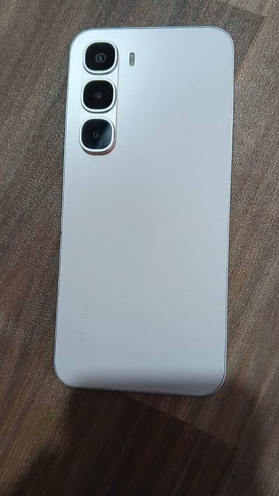 Infinix Hot 60 Pro
