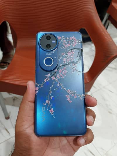 Vivo V50