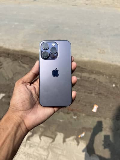 iPhone 14 Pro 1TB waterpack
