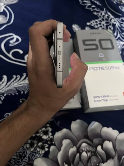 Infinix Note 50pro 12+12/256 lash condition