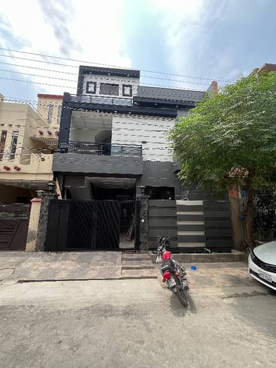 5 Marla Brand New Luxury Ultra Modern Style Direct Owner Near Main Pine Avenue Super Hot Location All Original Picture Attached For Sale Sunfort Garden.