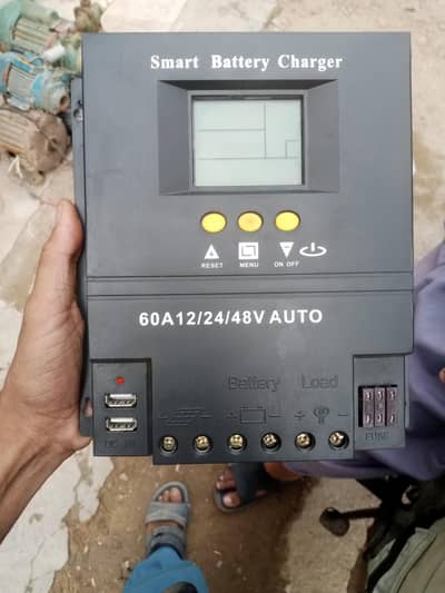 smart solar battery charger
