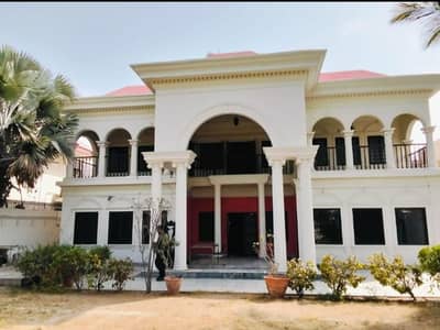 House Available For sale In DHA Phase 4