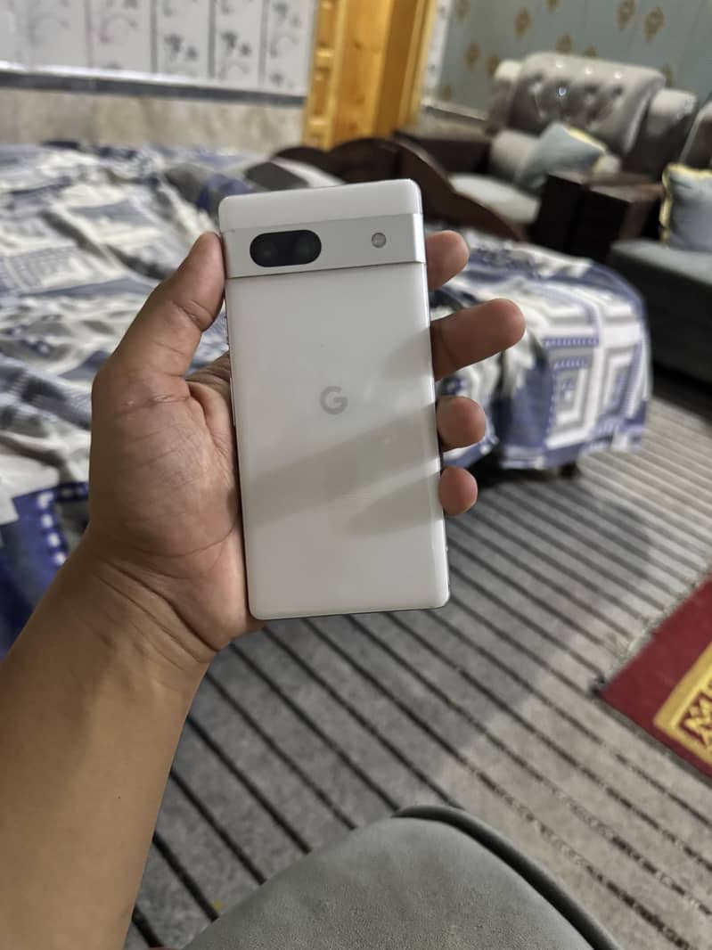 Google Pixel 7a 2