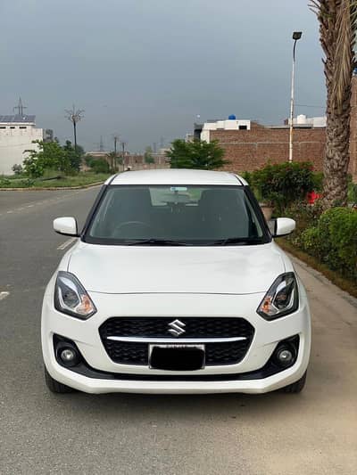 Suzuki Swift 2023 GLX CVT