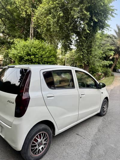 Daihatsu Mira 2007 20km average /L