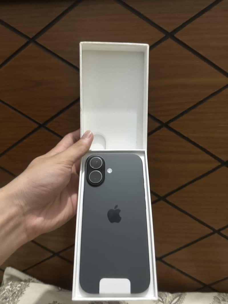 Apple iPhone 17 1