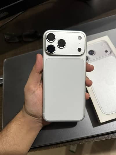 Apple iPhone 17 Pro Max Factory unlocked