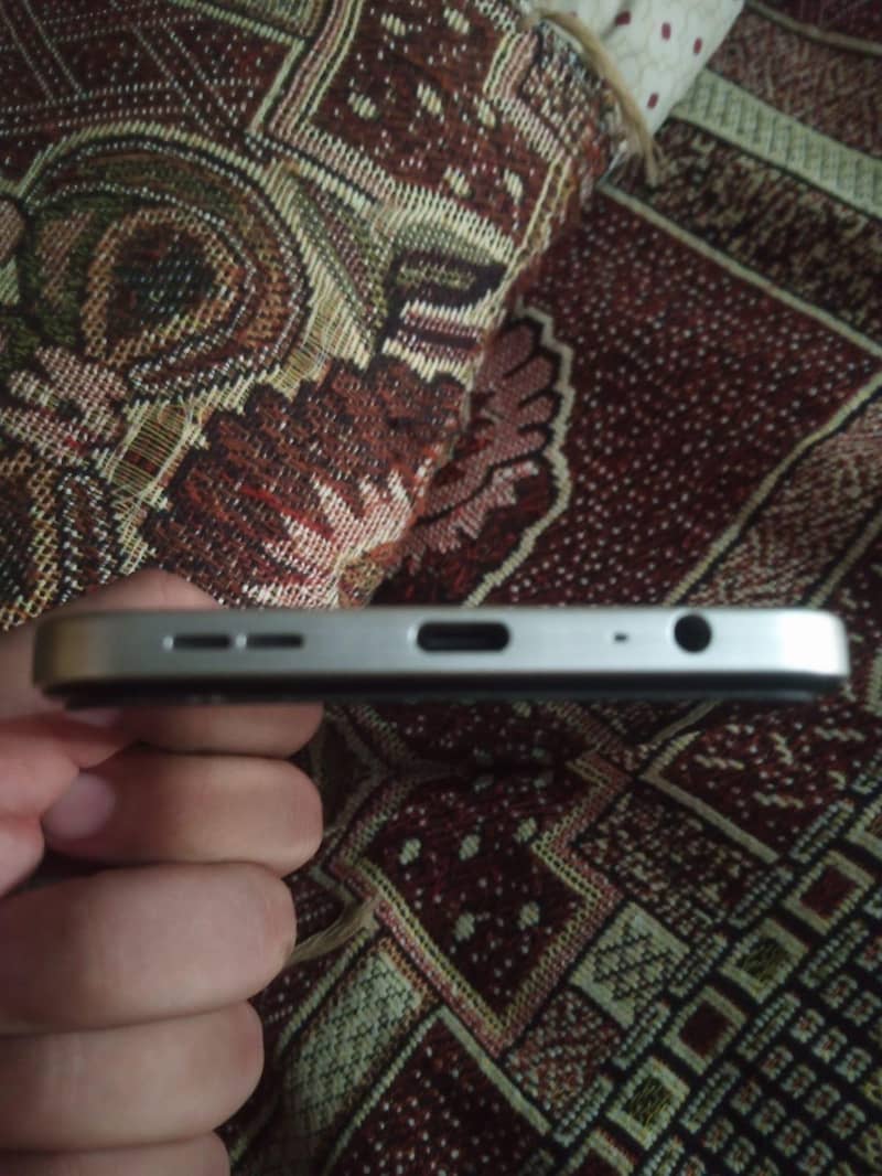 Itel S25 4