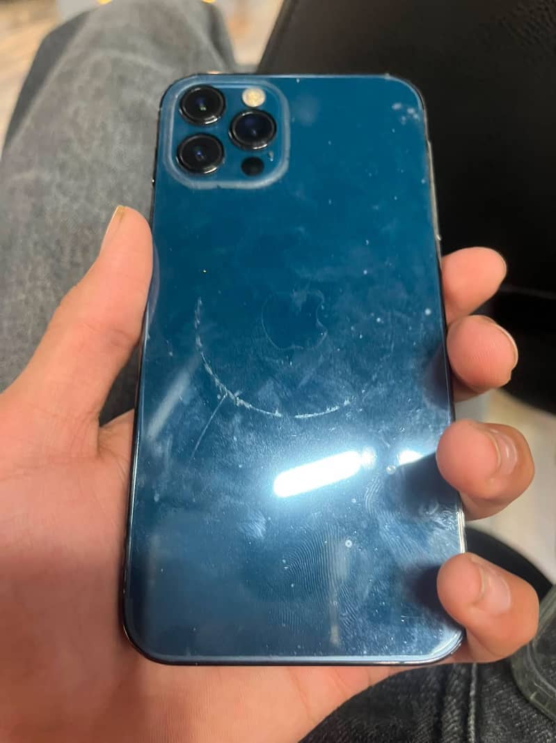 Apple iPhone 12 Pro 4