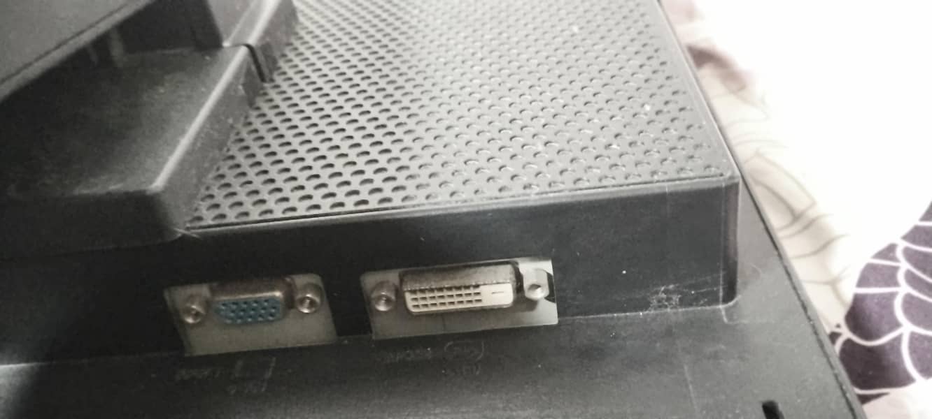 monitor 1