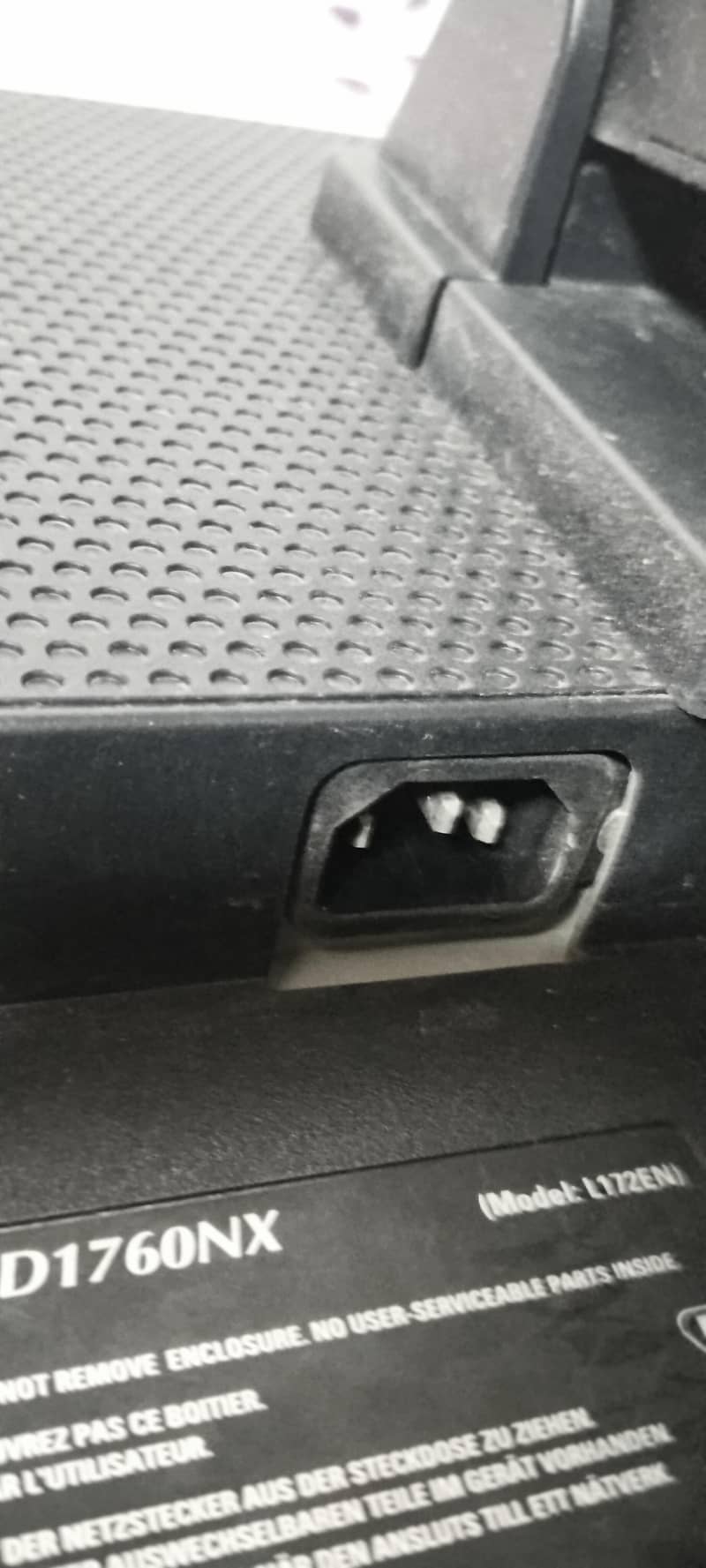 monitor 3