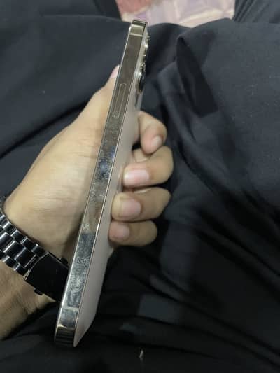 Apple iPhone 12 Pro Max NON PTA Hai