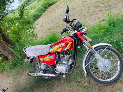 hounda 125 new only 200 km