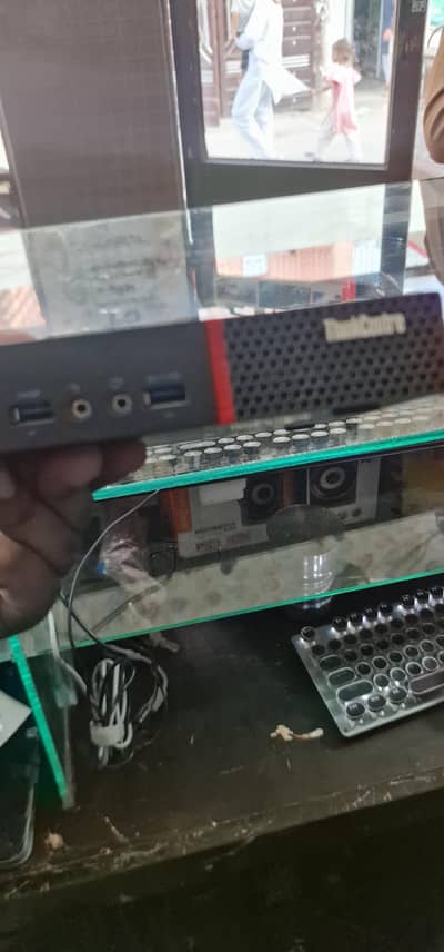 i5 6 gan 8gb ram and 256 ssd all ok barad new