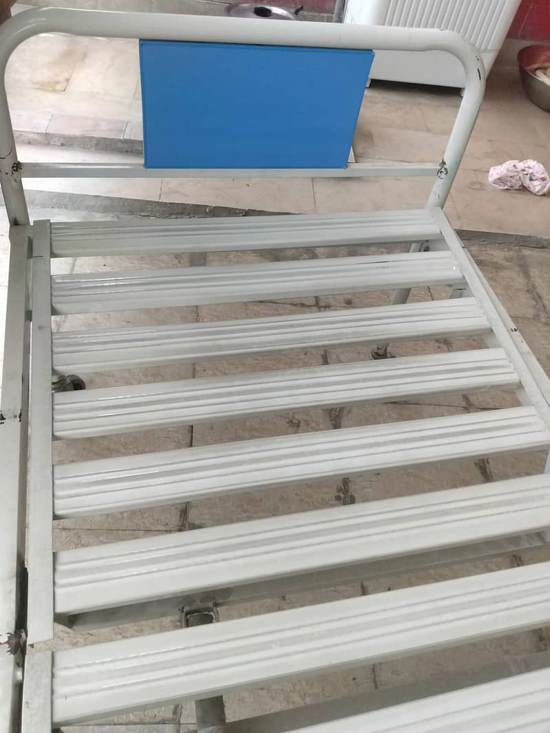 patient bed 2