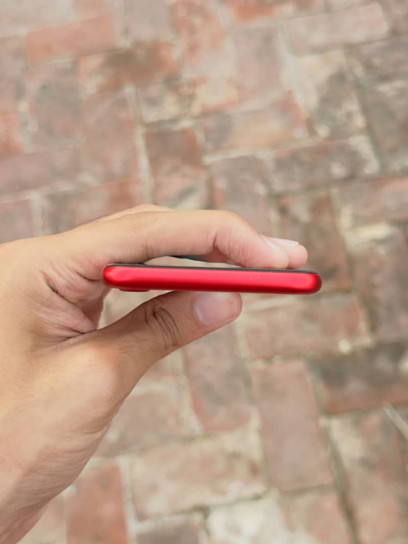 iPhone SE 2022 6