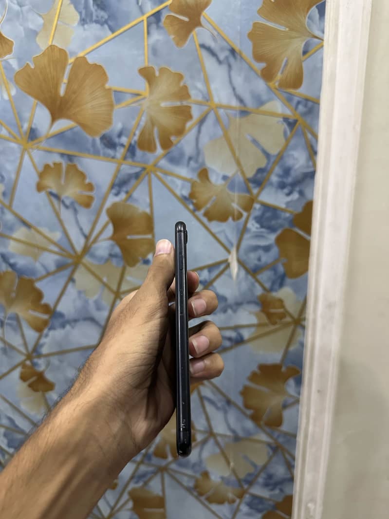 Apple iPhone SE 5