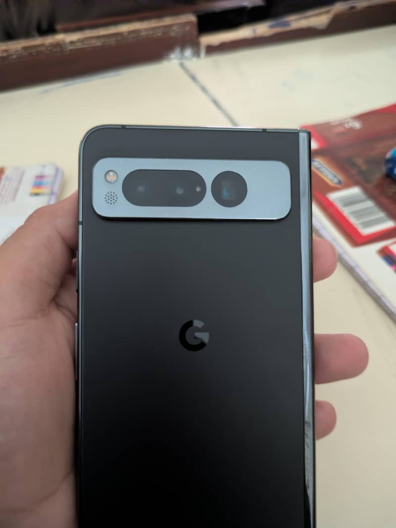 Google Pixel Fold 2