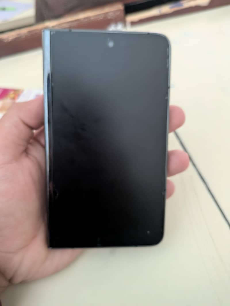 Google Pixel Fold 4