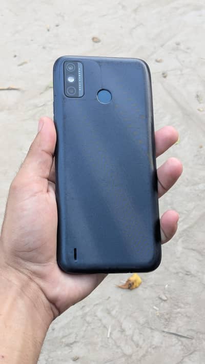 Tecno Spark Go