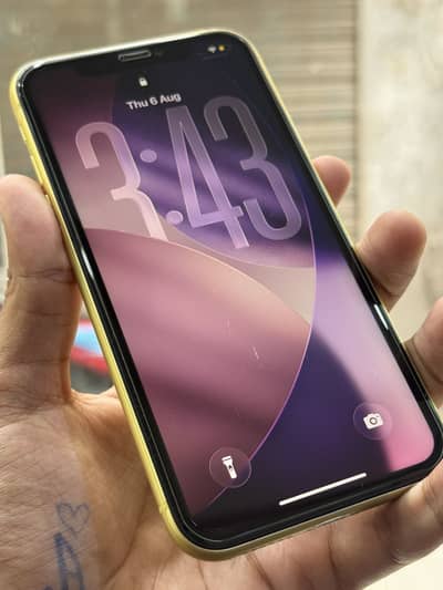 Apple iPhone 11