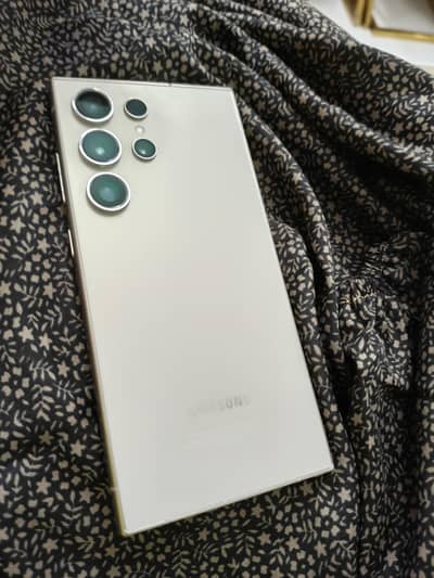 Samsung Mobile S24 Ultra non pta with complete saman