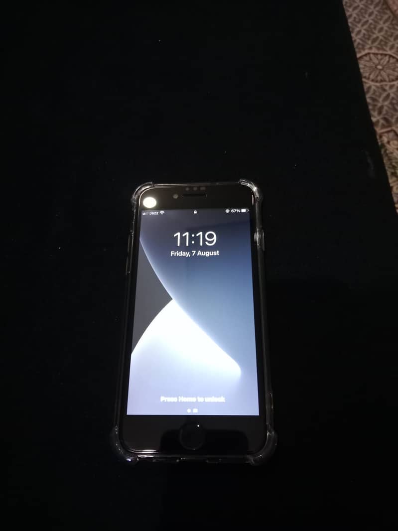 Apple iPhone 7 4