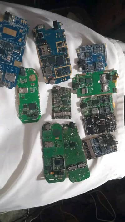 scrap dealer poranay mobile jis ka pass ho non PTA ya today hoy mobile