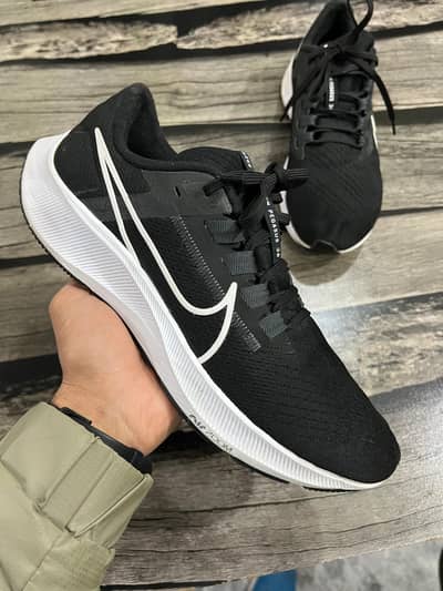 Nike Air Zoom | Size: UK 9.5 EUR 44
