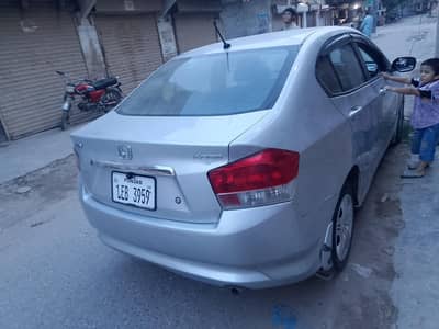 Honda city 2010