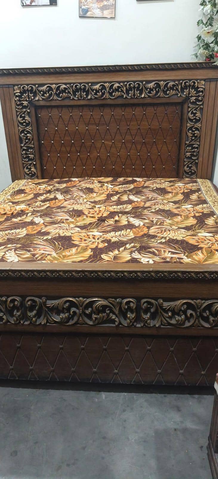 king size bed 1