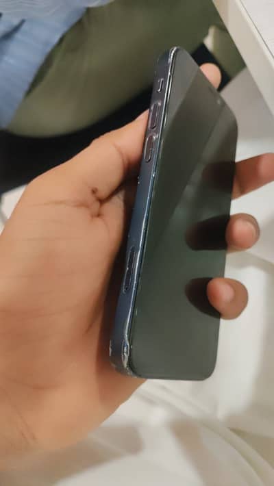 Apple iPhone 12 mini