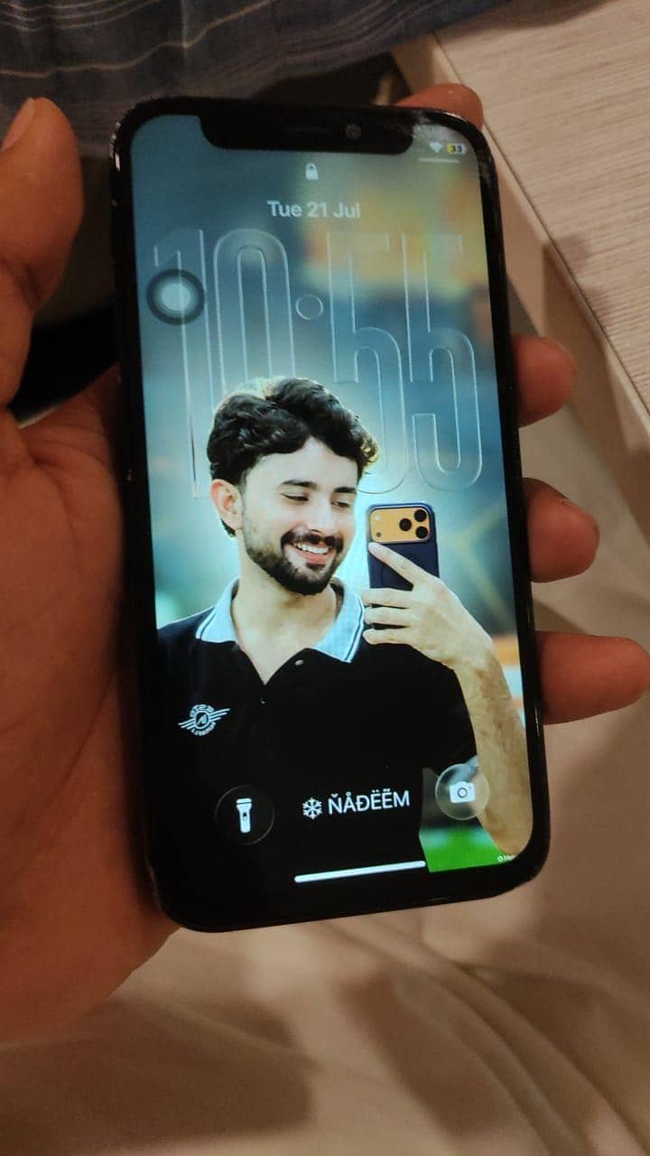 Apple iPhone 12 mini 4